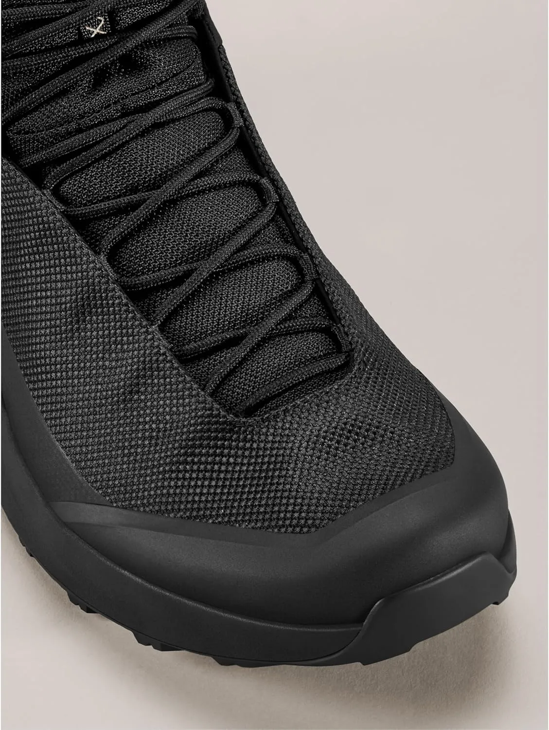 Arc'teryx Kopec Mid GTX Boot Men’s | Mid-Height Hiking & Trekking Mens Shoes | Megagrip Outsole - Waterproof Shoe