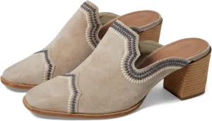 Bernardo Women's Brooklyn Mule