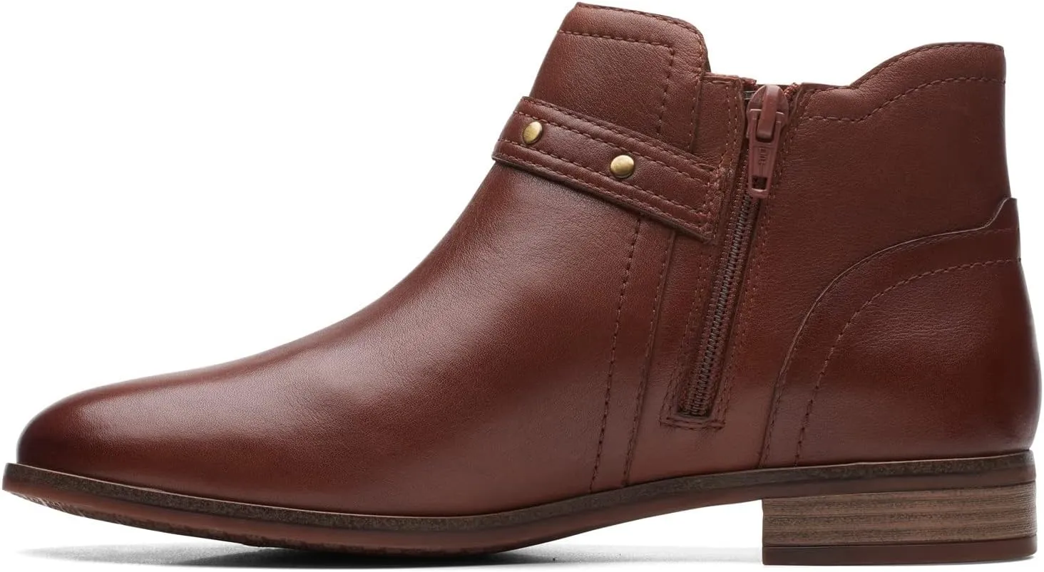 Clarks Women's Chelsea Boot