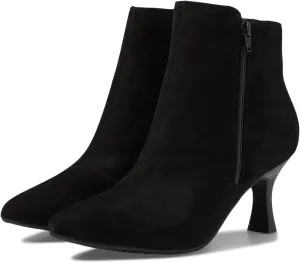 Clarks Women's Kataleyna Glow Ankle Boot