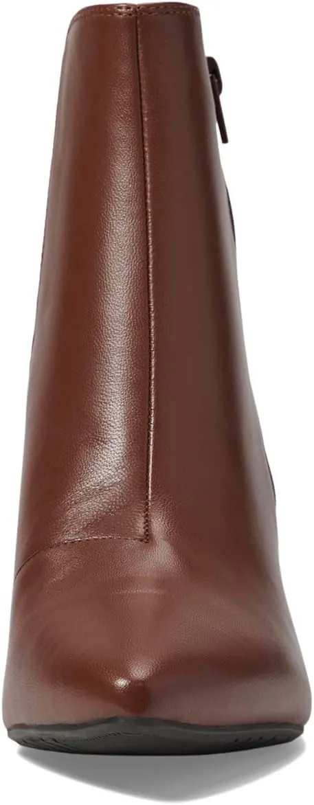 Clarks Women's Kataleyna Glow Ankle Boot