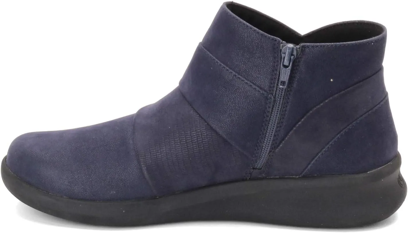 Clarks Women's Sillian 2.0 Rise Ankle Boot