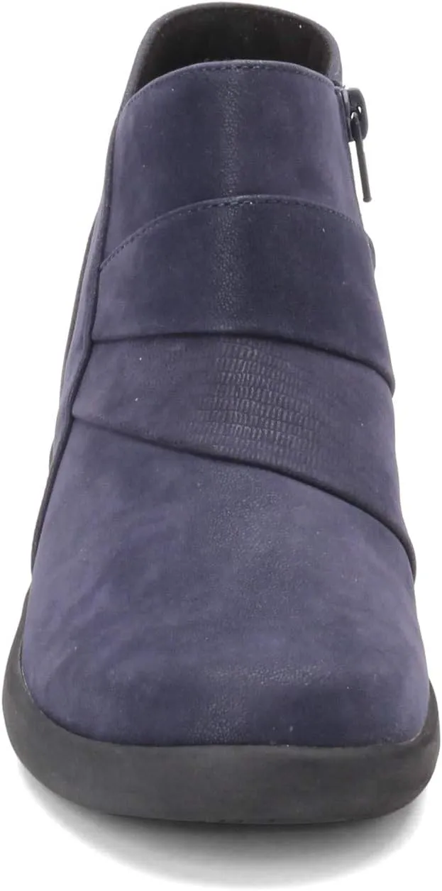 Clarks Women's Sillian 2.0 Rise Ankle Boot