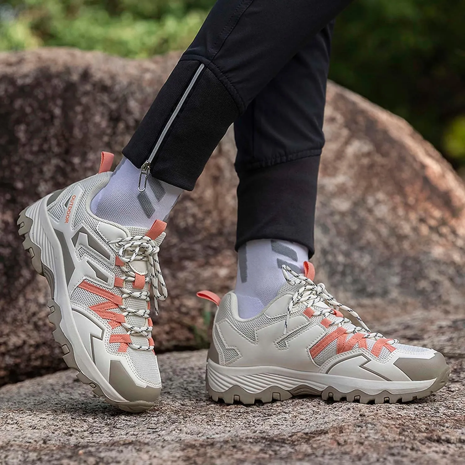 Couple Outdoor Mountaineering Boots, Muddy wading Plush Hiking Shoes, Rubber Sole Breathable Mesh Ankle Shoes, Casual and Fashionable Travel Boots, Anti Slip Sports Shoes