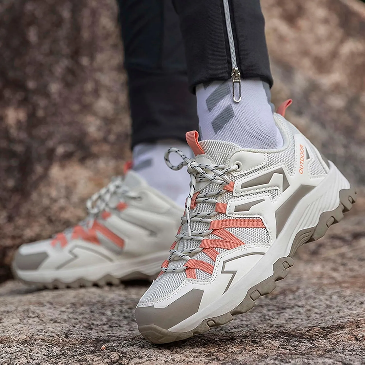 Couple Outdoor Mountaineering Boots, Muddy wading Plush Hiking Shoes, Rubber Sole Breathable Mesh Ankle Shoes, Casual and Fashionable Travel Boots, Anti Slip Sports Shoes