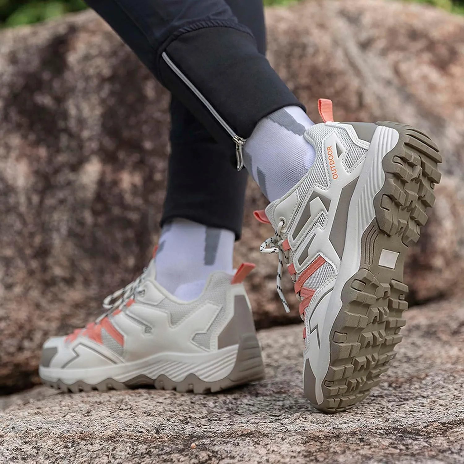 Couple Outdoor Mountaineering Boots, Muddy wading Plush Hiking Shoes, Rubber Sole Breathable Mesh Ankle Shoes, Casual and Fashionable Travel Boots, Anti Slip Sports Shoes