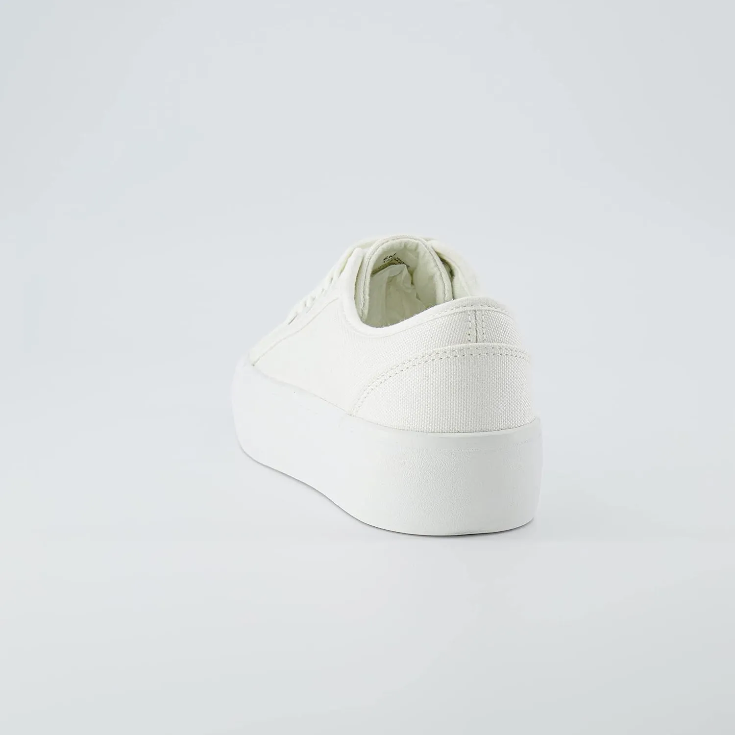 CUSHIONAIRE Women's Tag Low top Canvas Sneaker  Memory Foam