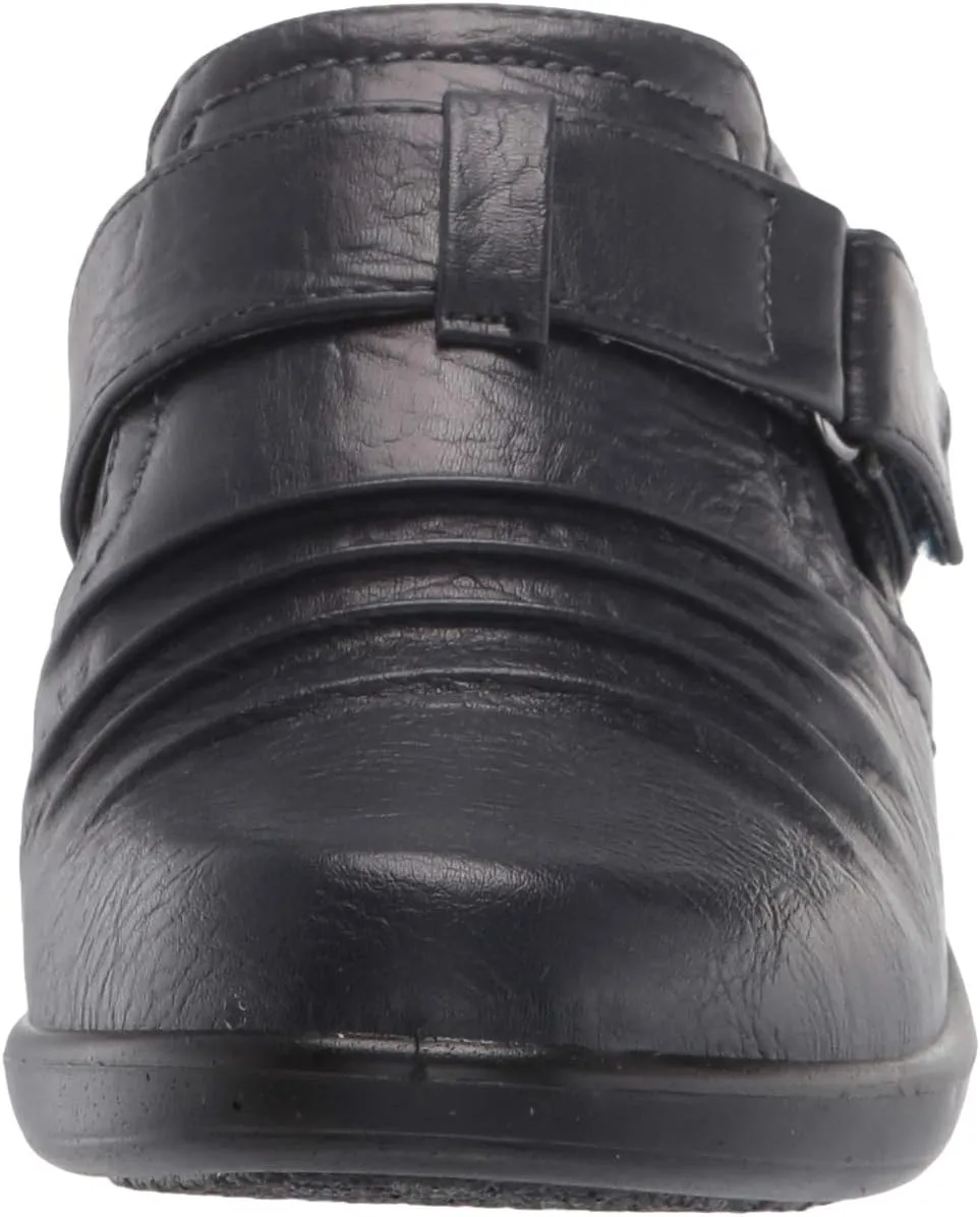 Easy Street Women's Cynthia Mule