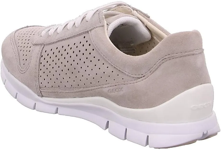 Geox Women's D Sukie B Low Top Sneaker