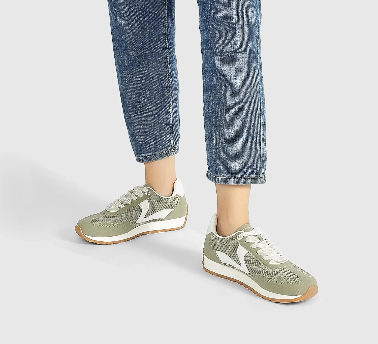 LUCKY STEP Women's Fashion Sneakers Trendy Tennis Shoes Neutral Stylish Retro Trainers Casual Running Walking Shoes