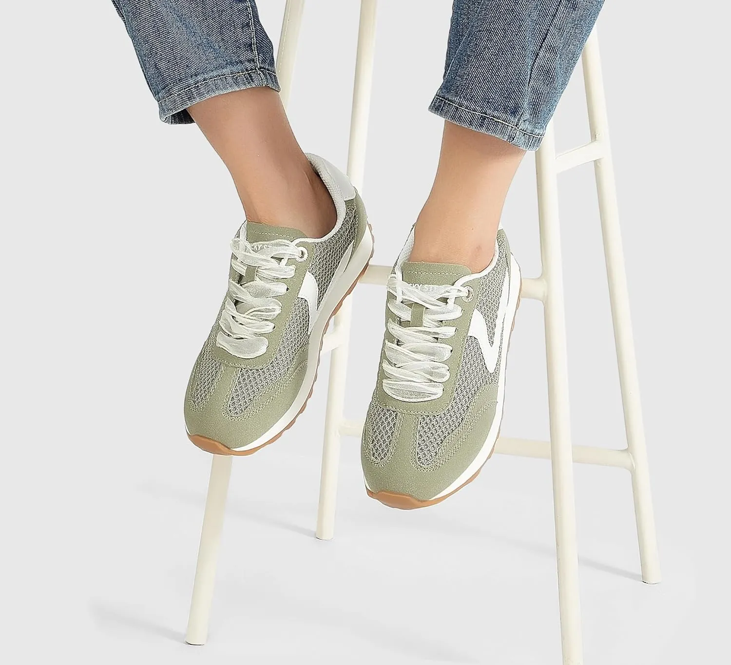 LUCKY STEP Women's Fashion Sneakers Trendy Tennis Shoes Neutral Stylish Retro Trainers Casual Running Walking Shoes