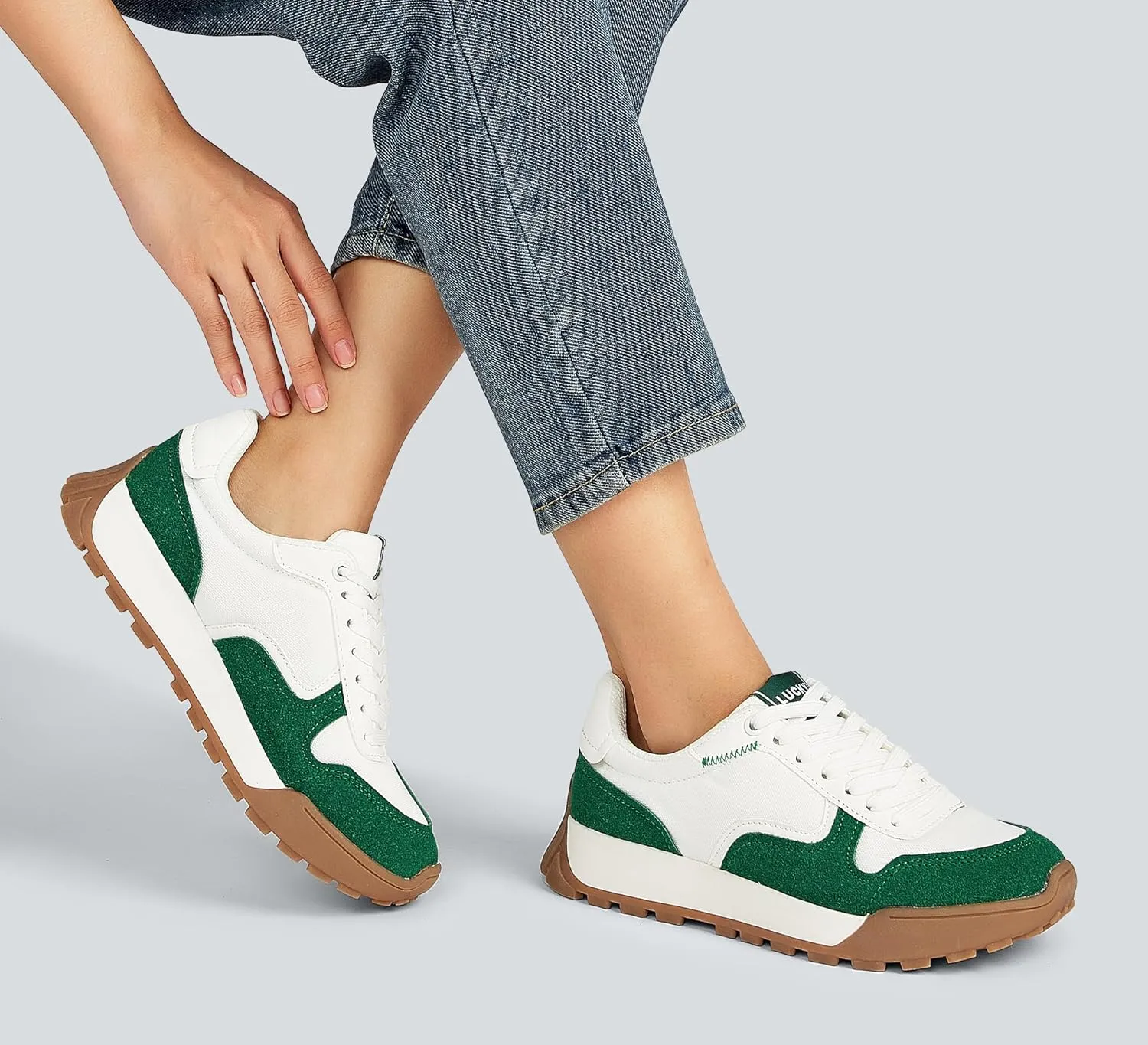 LUCKY STEP Women's Platform Canvas Sneaker Casual Lace-up Stylish Tennis Running Retro Classic Trainers Walking Fashion Sneakers