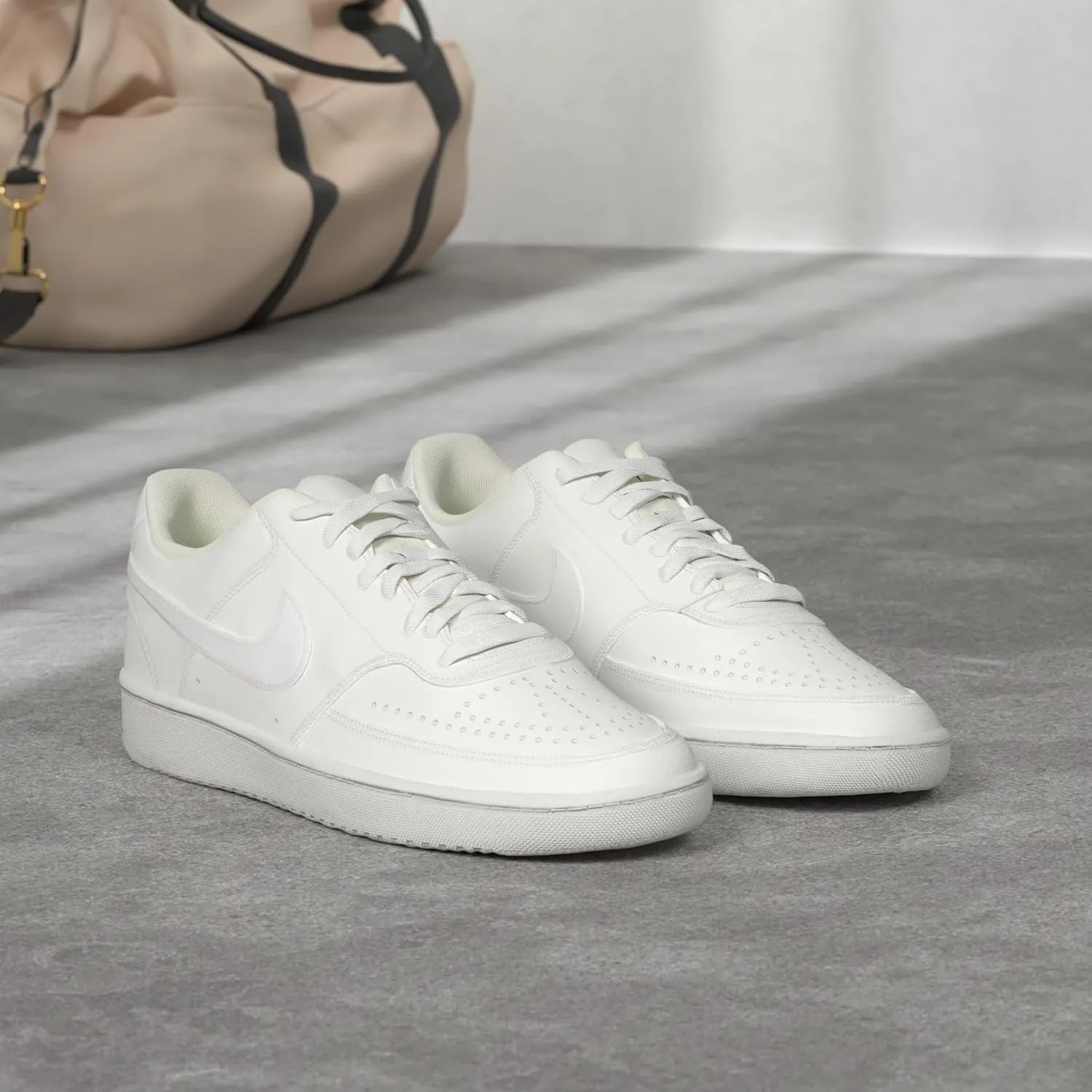 Nike Men's Court Vision Lo Sneaker