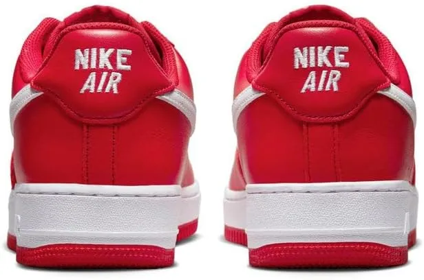 Nike Men's Low-Top Sneaker