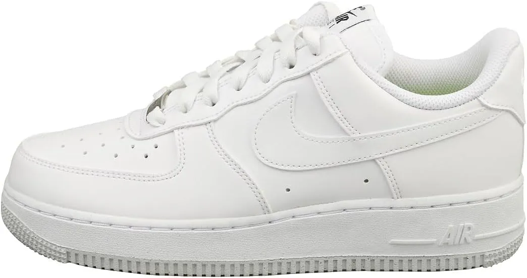 Nike Men's Sneaker
