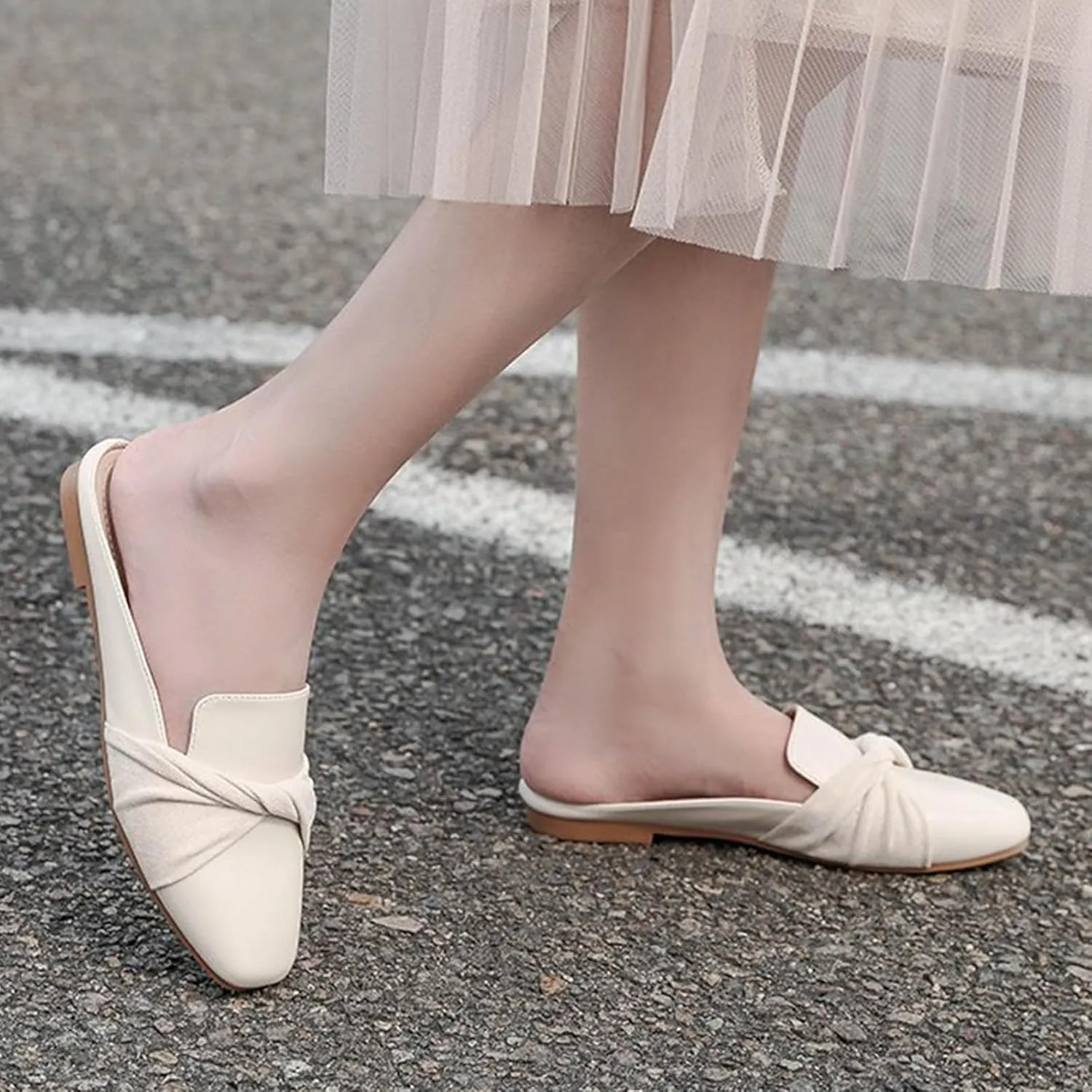 Optigard Women's Pearl Decor Flat Mules Shoes,Comfortable Round Toe Slip On Backless Dress Mule Slide Sandals Ladies Loafers