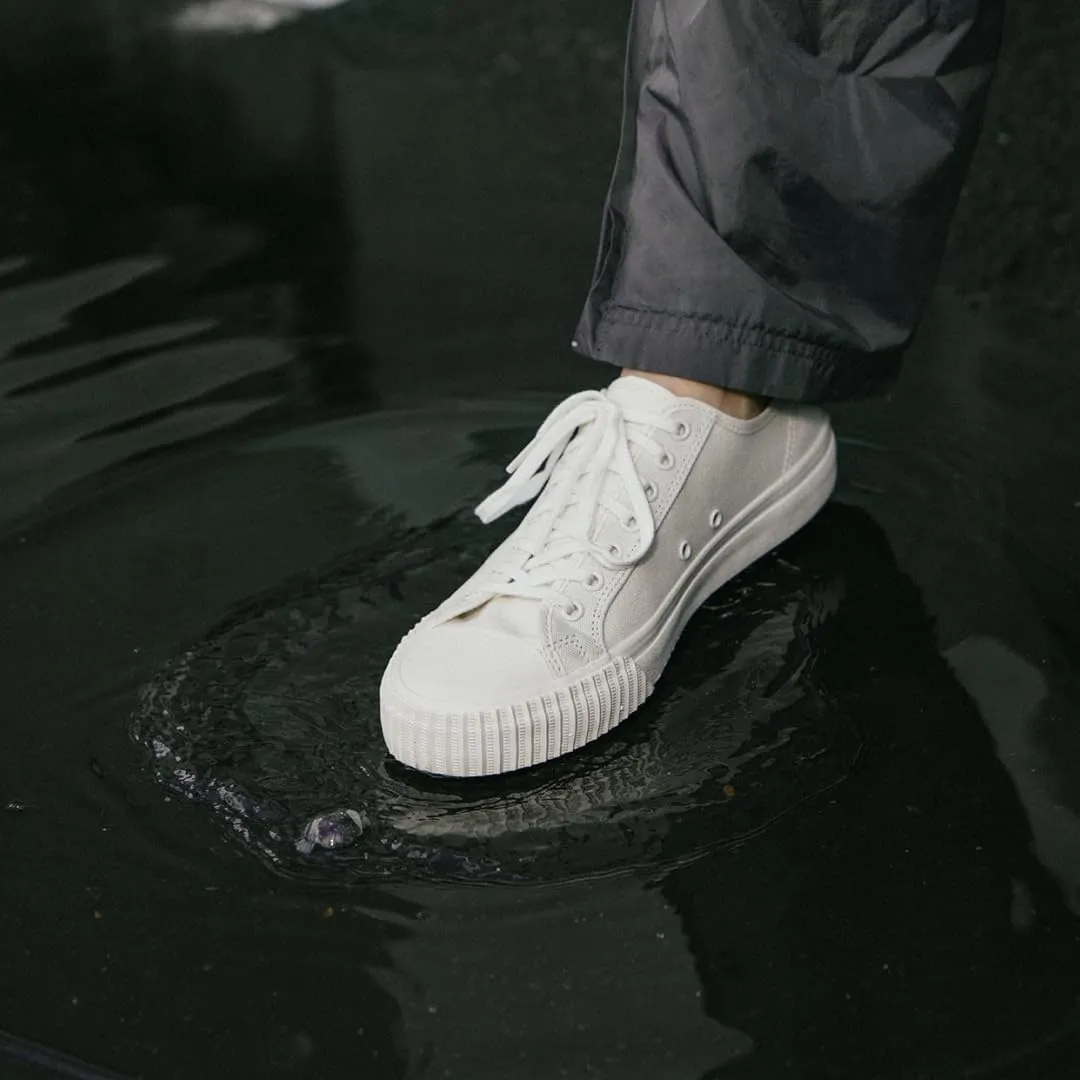 PF Flyers Unisex Center Low-Top Sneaker