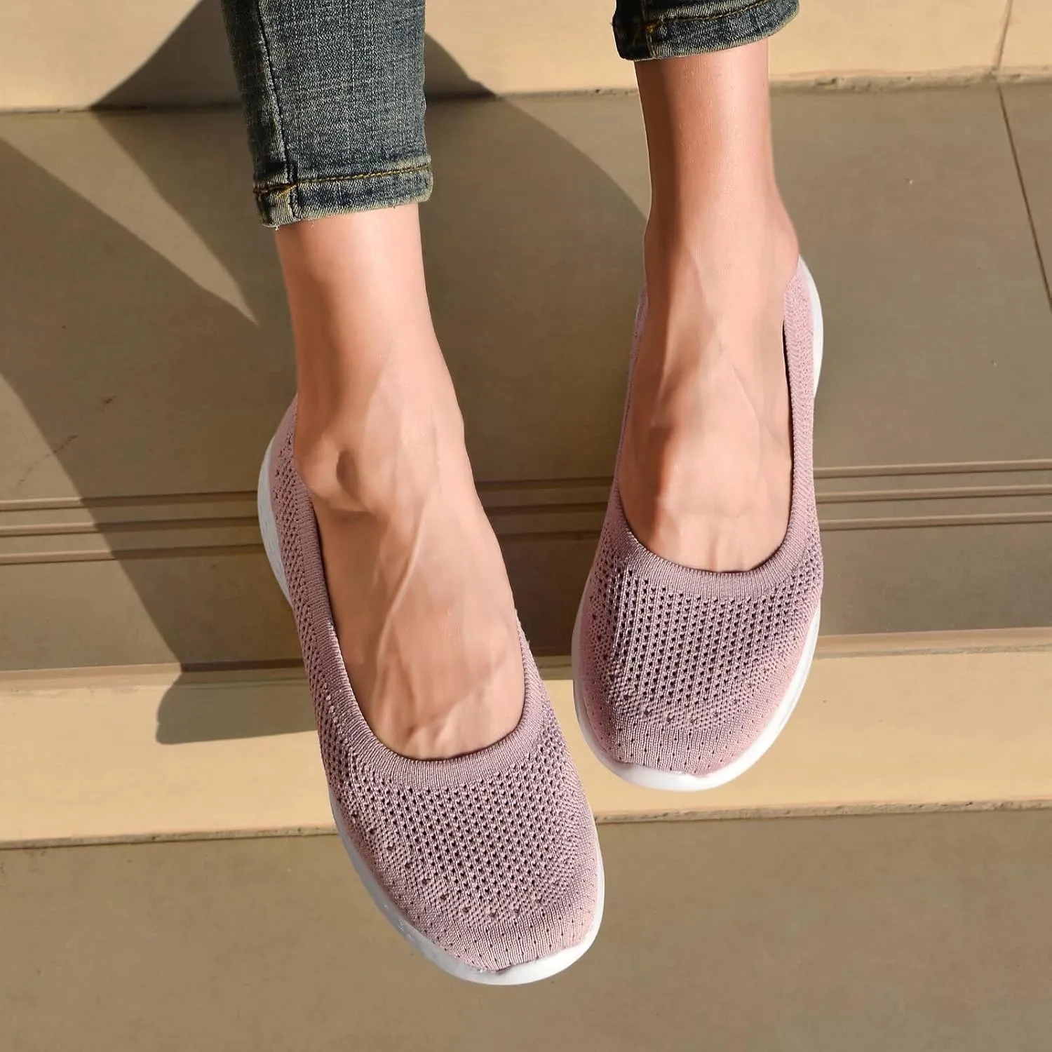 poemlady Women's Slip on Loafer Shoes - Mesh Casual Ballet Flat Nurse Walking Sneakers Round Toe Knit Casual Memory Foam Shoes