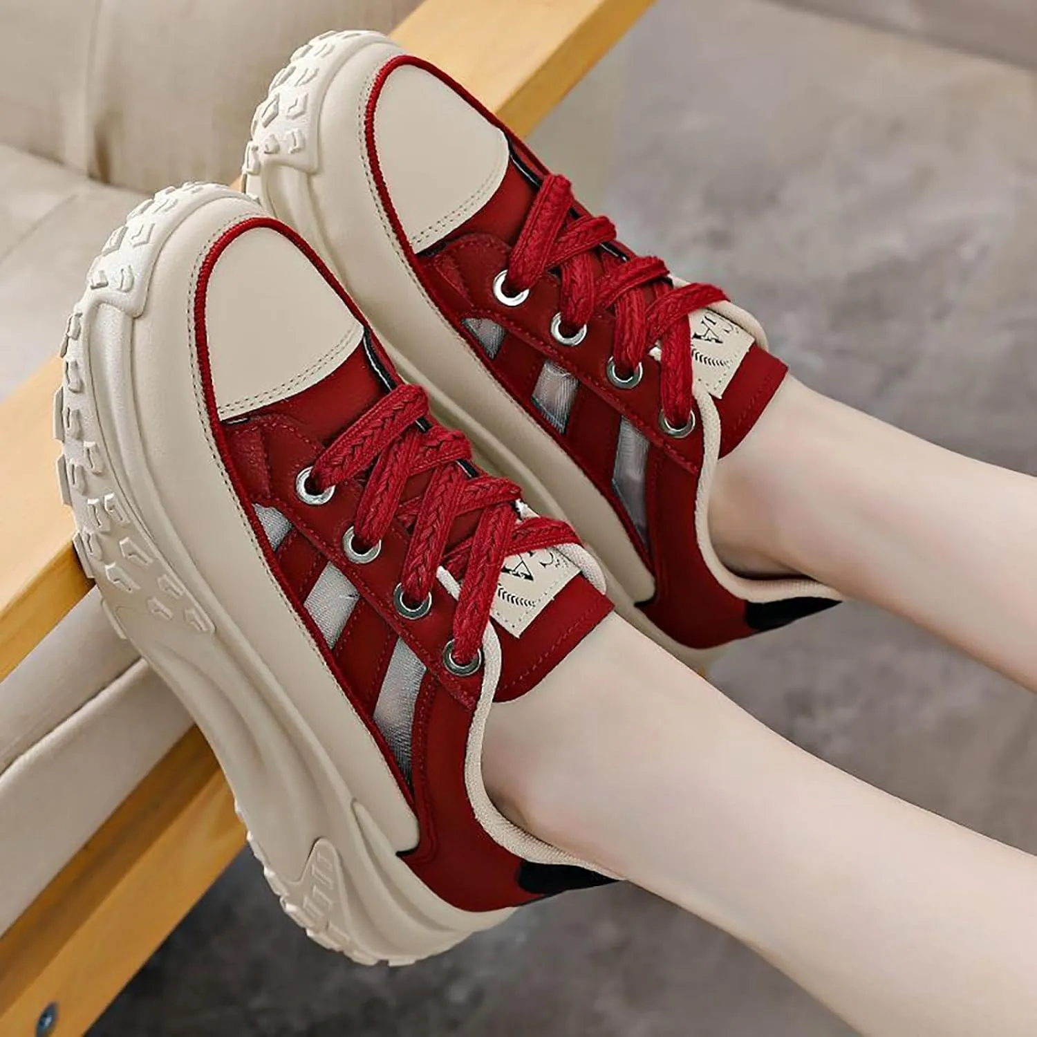 Sneakers for Women Lace Up Platform Non Slip Sports Shoes Breathable Hollow-Out Leather Running Shoes for Stylish Running Shopping