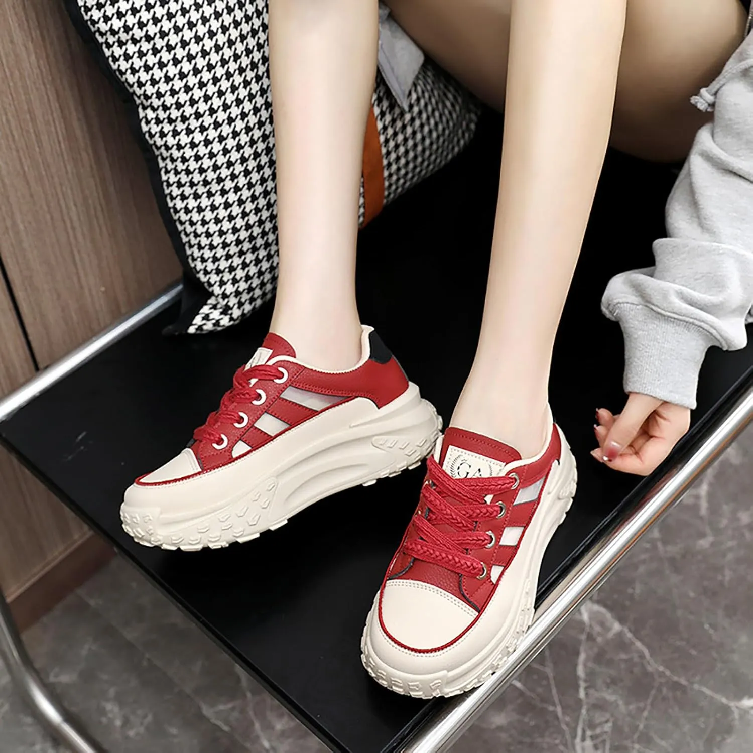 Sneakers for Women Lace Up Platform Non Slip Sports Shoes Breathable Hollow-Out Leather Running Shoes for Stylish Running Shopping
