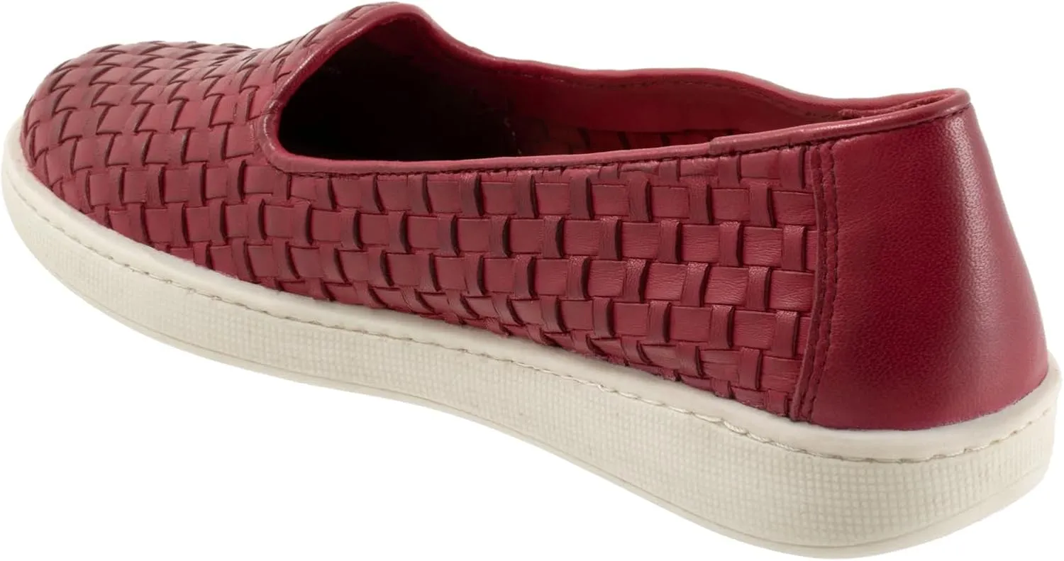 Trotters Women's Adelina Loafer