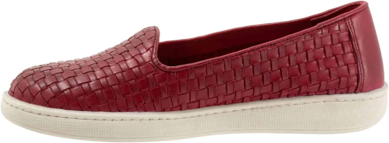 Trotters Women's Adelina Loafer