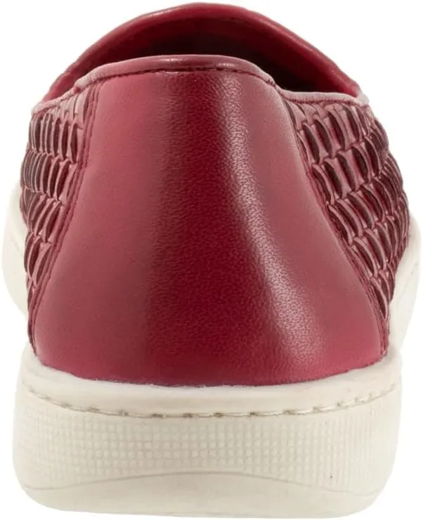 Trotters Women's Adelina Loafer