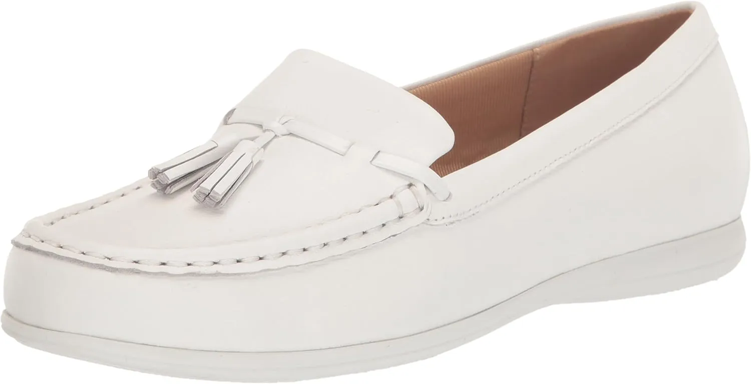 Trotters Women's Dawson Loafer