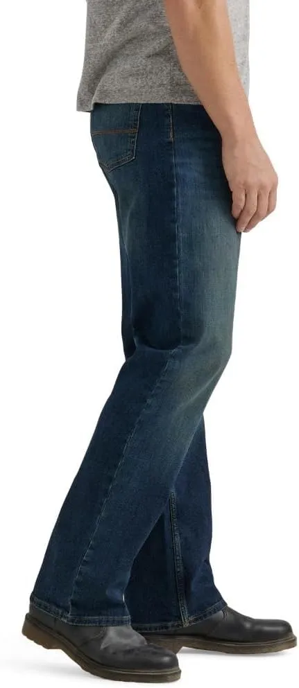 Wrangler Authentics Men's Relaxed Fit Boot Cut Jean
